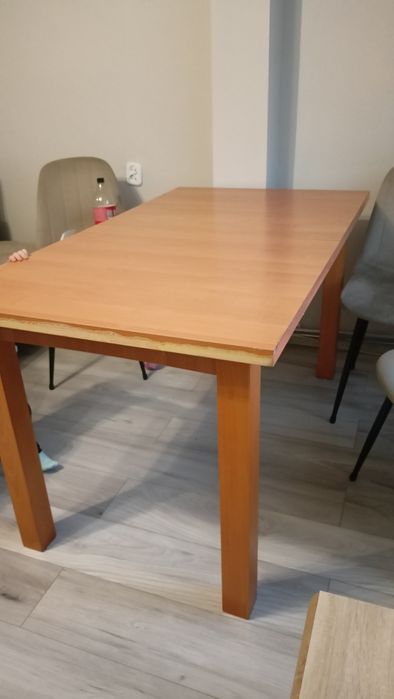 Duży stół rozkładany