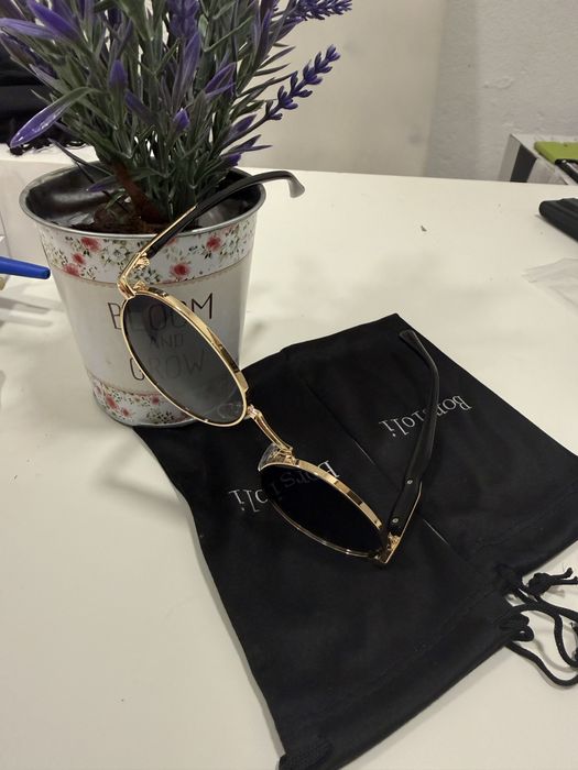 Vendo oculos de sol
