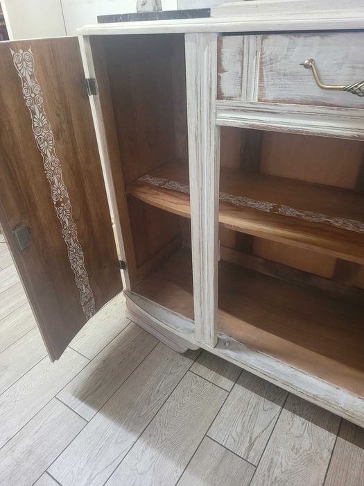 Stary kredens sprzedam