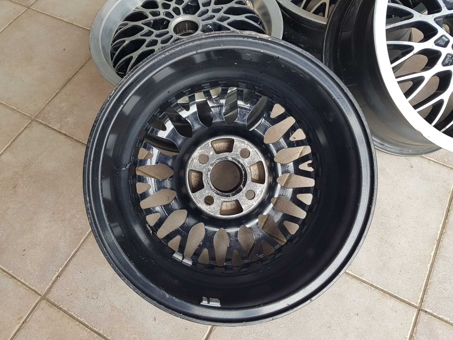 Felgi aluminiowe szprychowe RONAL 6x14 et38 4x100 57,1 Mesh jak Exip Remotec BBS MSW OZ