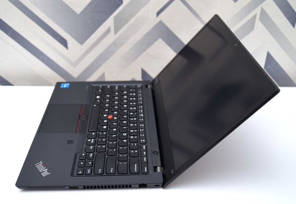 Lenovo Thinkpad t14 gen2/ i7-1165G7/ 16 RAM/ 256 SSD/ 14 FHD IPS/ ноутбук