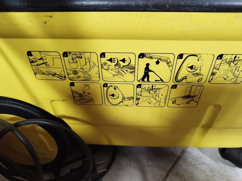 миючий пилосос КАRCER puzzi 100