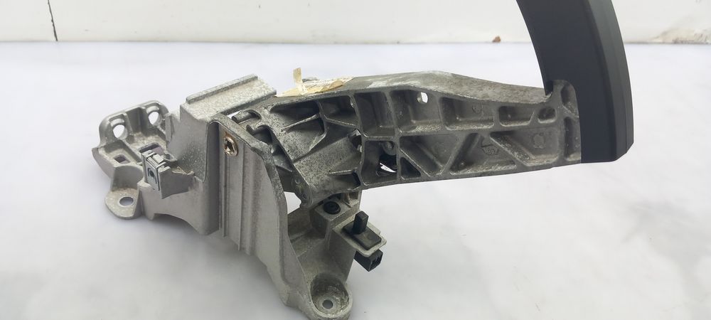 Travão de mão / parque PEUGEOT 308 SW II