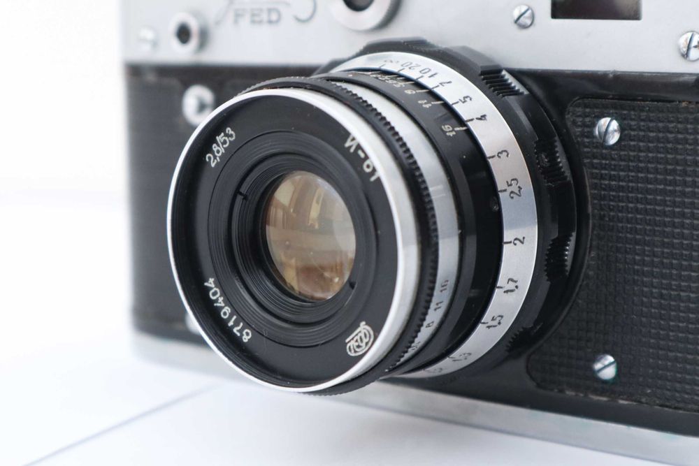 Aparat analogowy FED 3 Industar-61 2,8/53 +pokrowiec PRL retro
