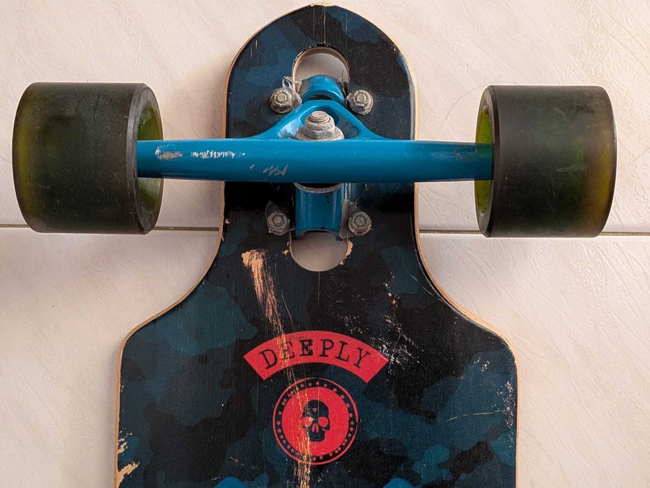 Longboard Deeply Drop-Through (Rodas 70mm 78A)