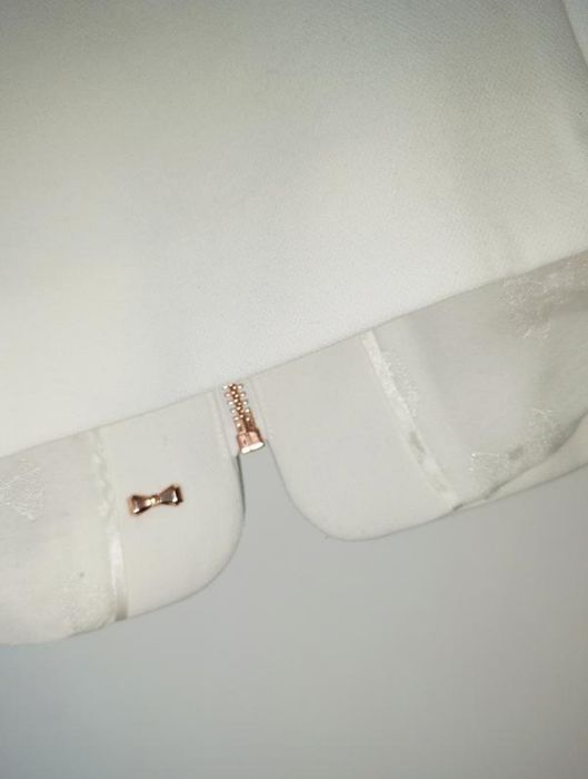 Жіночий стильний жакет