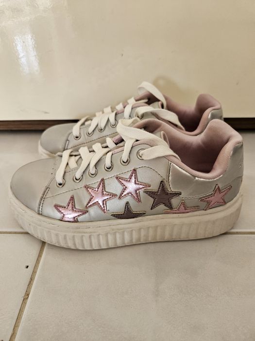 Sapatos Skechers para menina