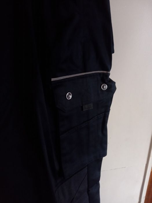 Продаю брюки рабочие,новые р-р 62