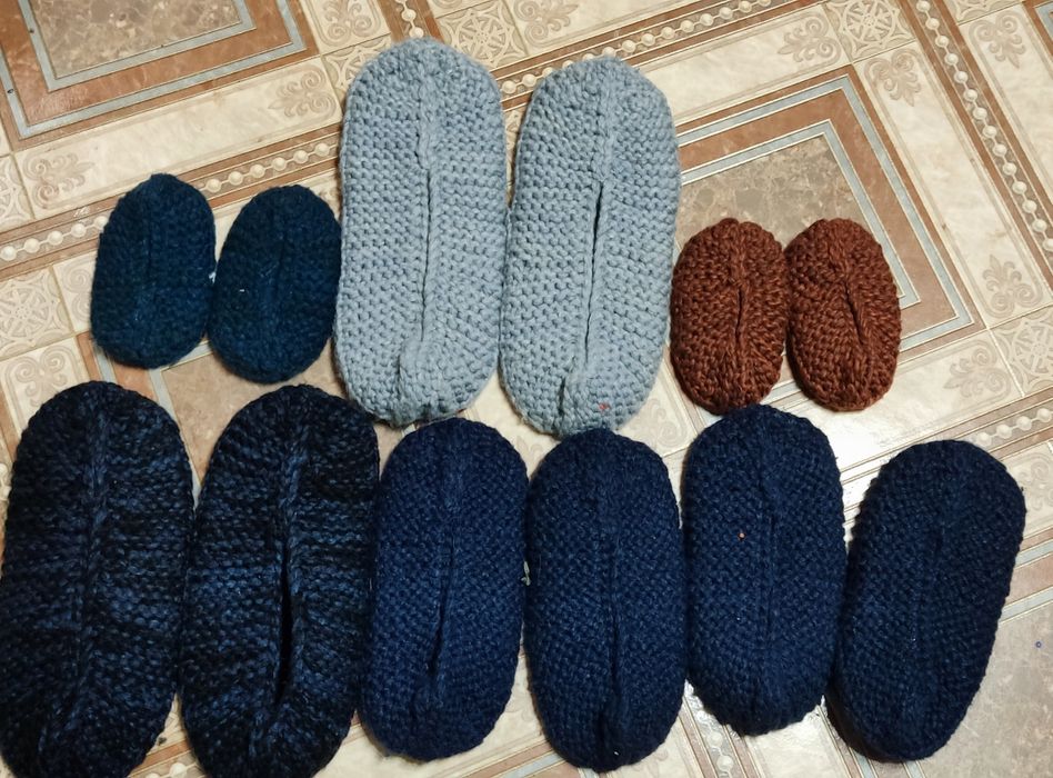 В'язані капці носочки