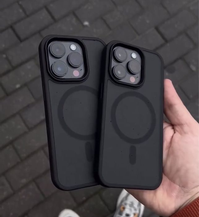 Чорний матовий чохол на айфон iPhone