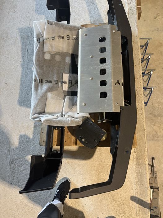 Kit completo BOLT + Guincho 13.500 lb – NOVO/COMO NOVO para land rover discovery 200 ou 300