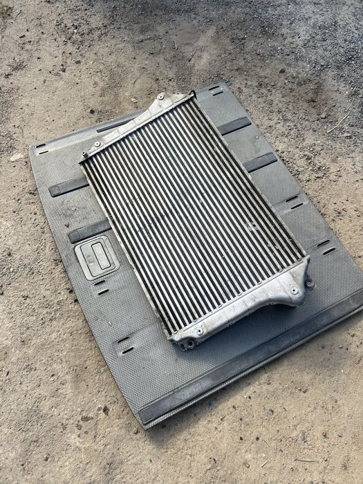 JD1271002220 Радиатор интеркулера Toyota Avensis T25 2003-2008
