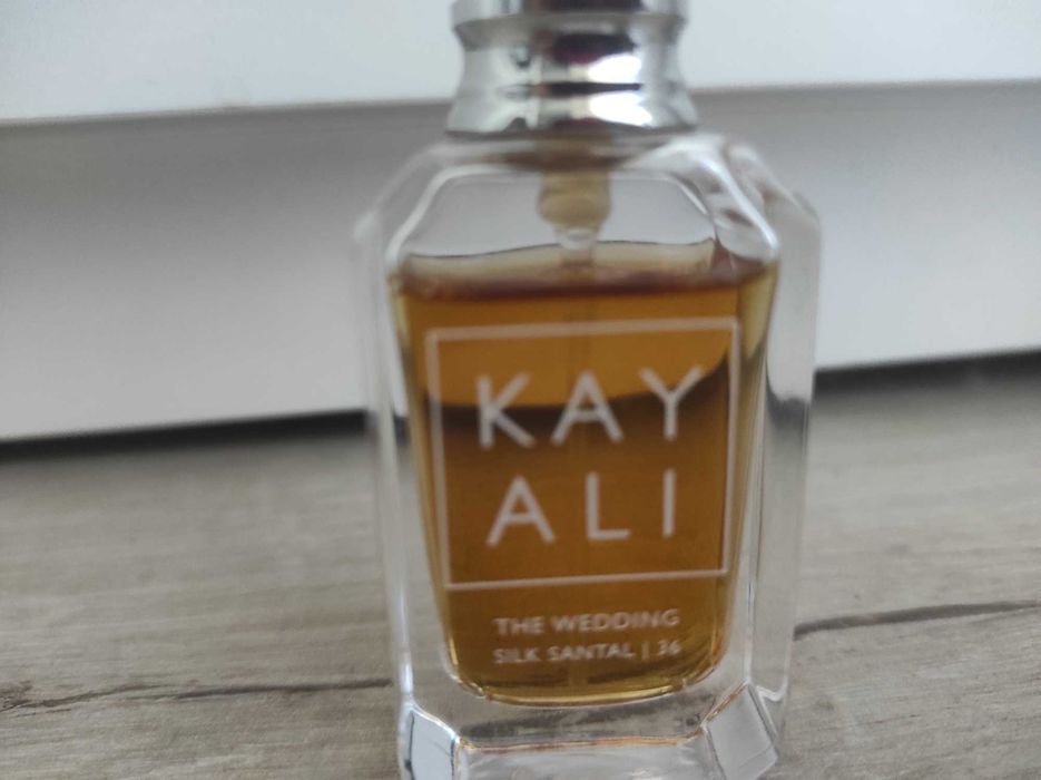 Bardzo eleganckie perfumy Kayali the wedding silk zabrał/36