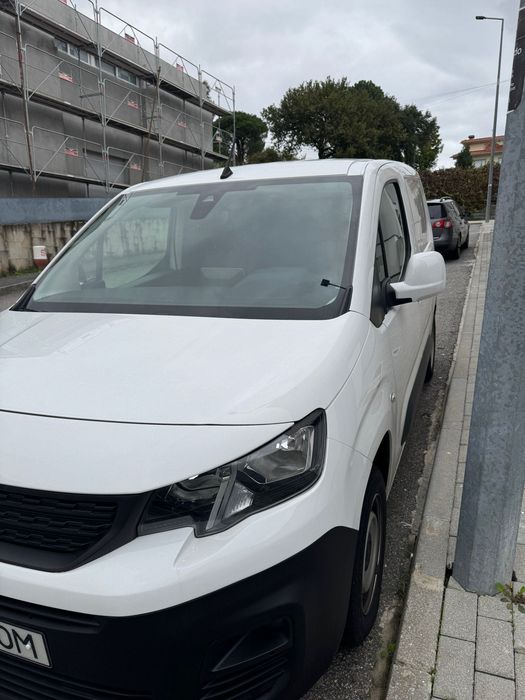 Carrinha Peugeot Partner