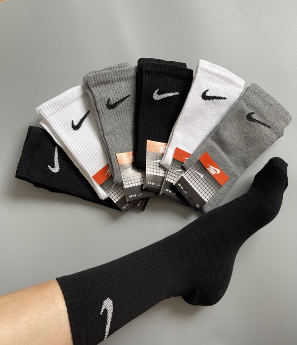 Носки (12 пар в наборі - чорні білі та сірі) найк, шкарпетки Nike
