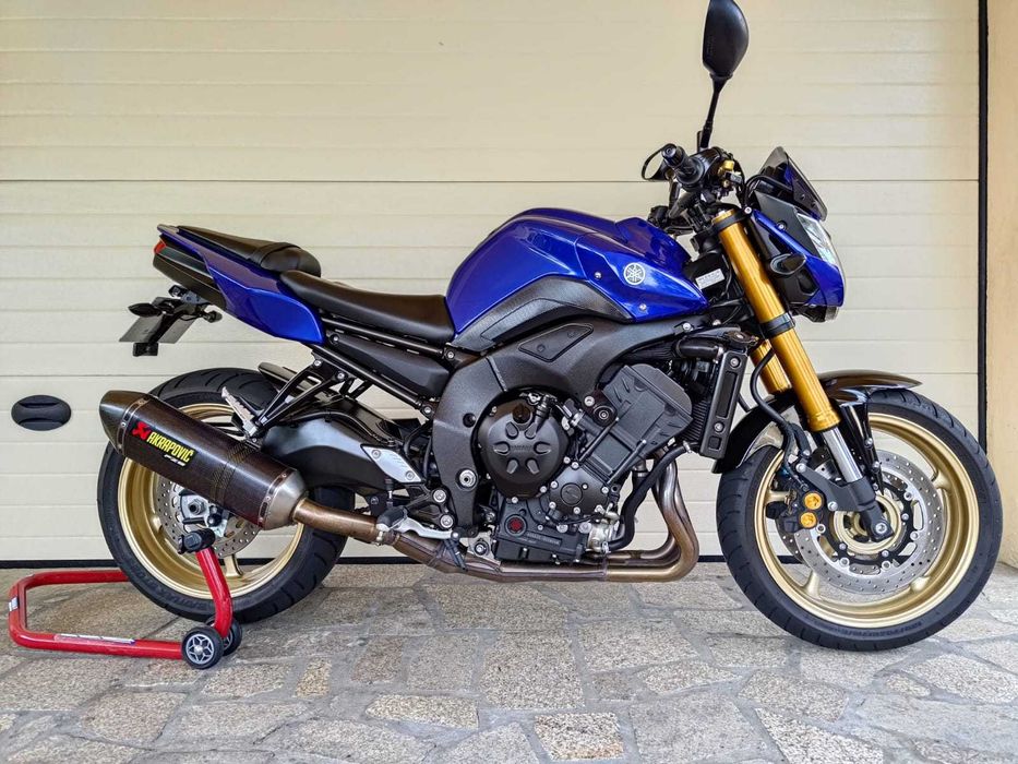 Yamaha FZ8  (impecável)