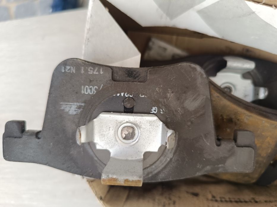 Discos e calços BMW F30