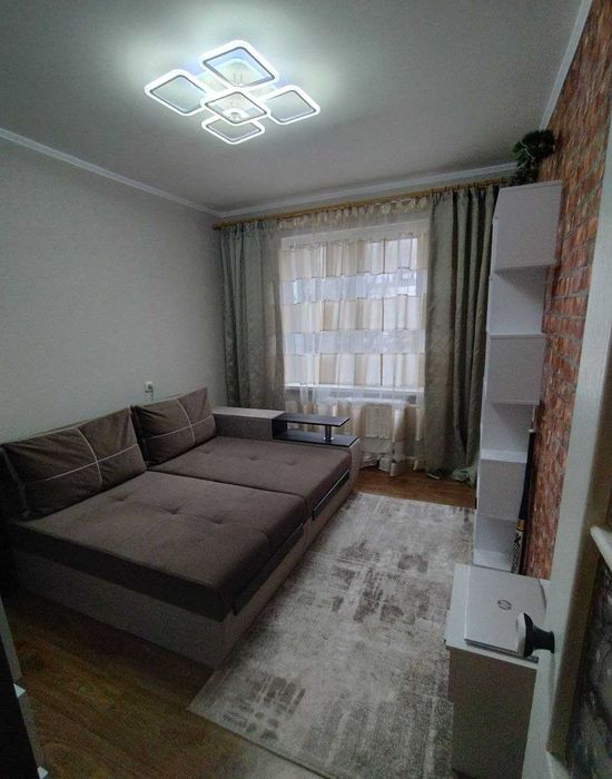 SK S4 Продам 4 комнатную квартиру Песочин, м/р Надия