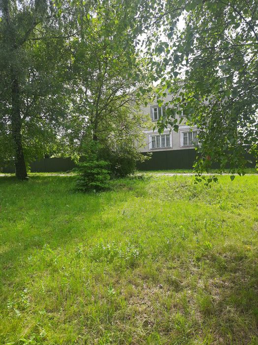 Половина двохповерхового житлового будиноку