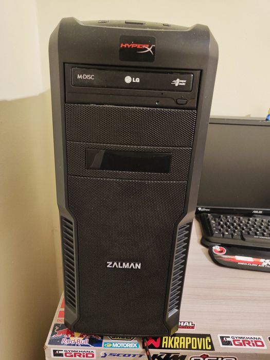 Komputer stacjonarny