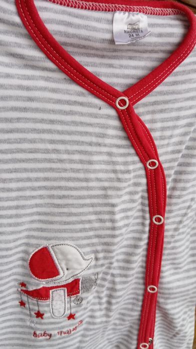 Babygrow de bebé 24 meses