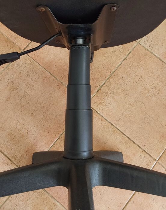 CADEIRA REGULÁVEL, SECRETÁRIA PC,TABLET. Casa,Quarto,Sala,Escritório.