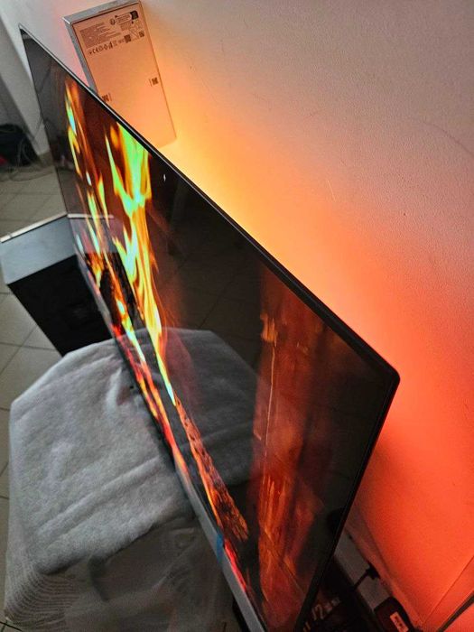 Телевізор Philips 55OLED770/12