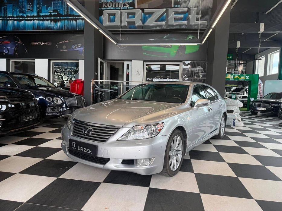 Lexus LS 4X4/Automat/PodgFotele/WentFotele/PodgKier/KamCof/DrugiZestawOpon