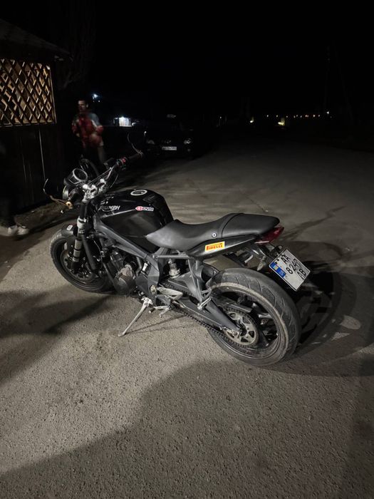 Продам Triumpf 675