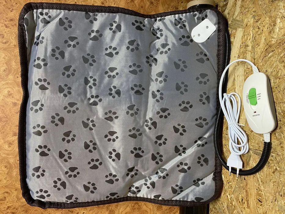 Електрогрілки стійкі до погризів  безпечні 45*45 см можна людям звірям