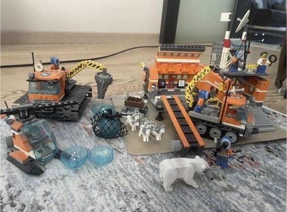 Lego City (Арктична база)