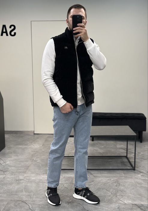 Жилетка Armani велюрова