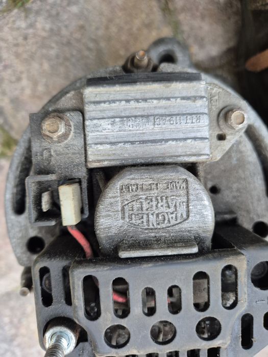 Alternator Magneti Marelli 63321173 65A Fiat Seicento 1.1 MPI