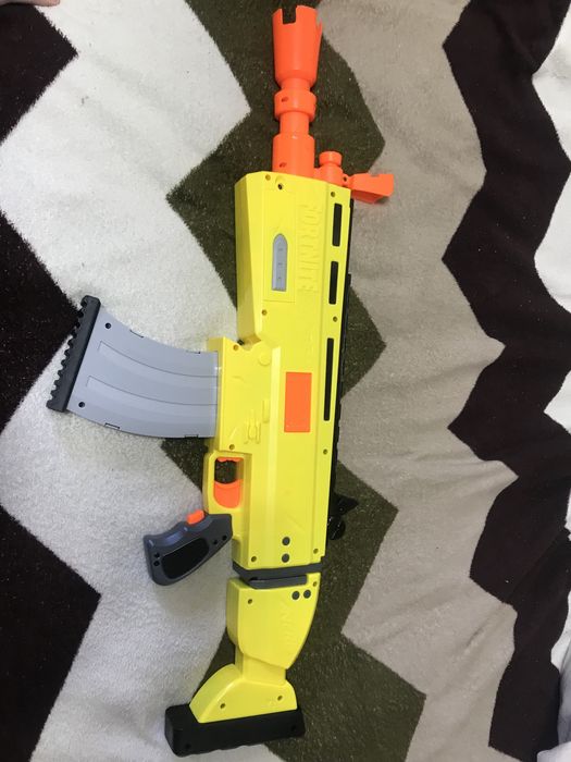 бластер Nerf fortnite ar-l