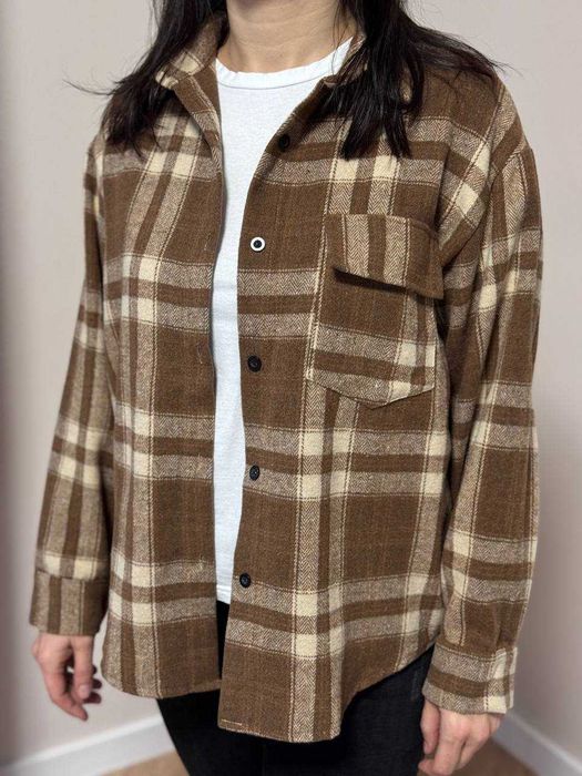 Тепла жіноча рубашка в клітинку Розмір L / Коричнева фланелева рубашка
