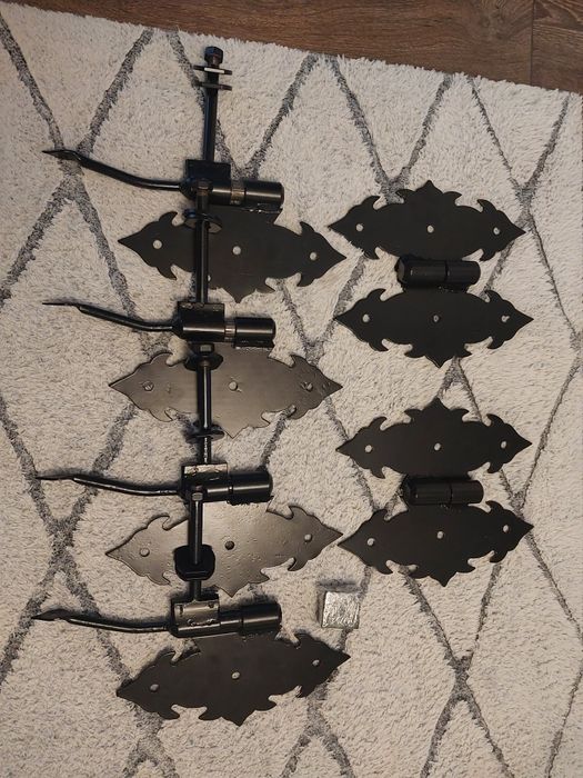 Zawiasy kute retro duże do drzwi drewnianych  stylowych piwniczek