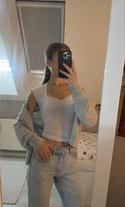 Top dziewczecy w stylu Stockholm