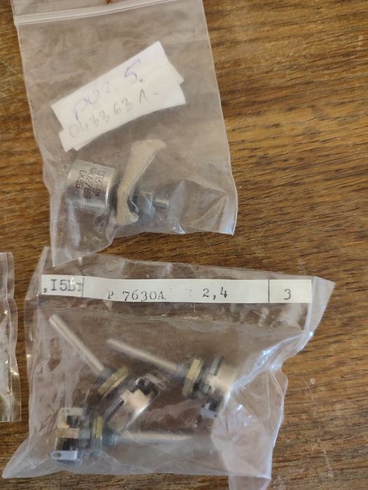 Potencjometry UNITRA części elektroniczne PRL Kasprzak Diora Tonsil