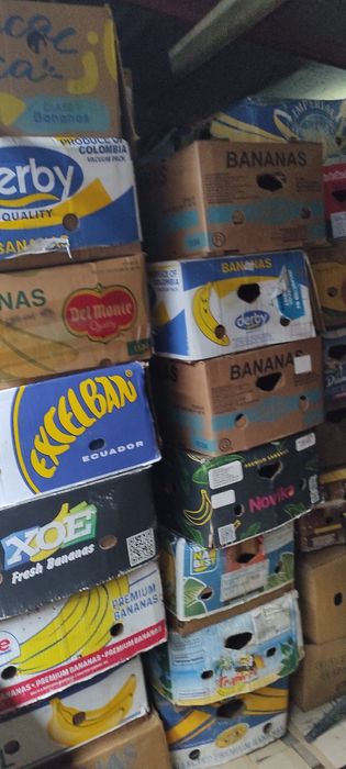 Продам банановые ящики 20гр. пластиковые разных размеров 8гр