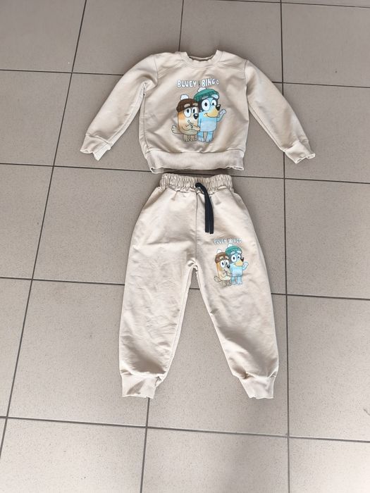 Komplet dresowy dziecięcy bluey bingo spodnie dresowe bluza dresowa Atabay 3lata