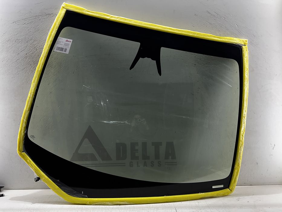 Tesla Model Y (2024-) вітрове скло 4 AP