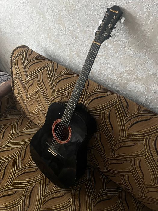 Гитара акустическая Hohner с чехлом