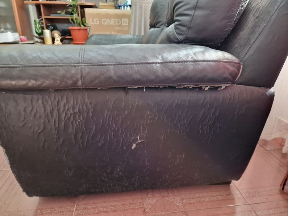 Sofá em pele para restaurar