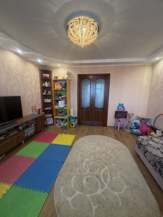 Продам 3-ком квартиру ул Победа
