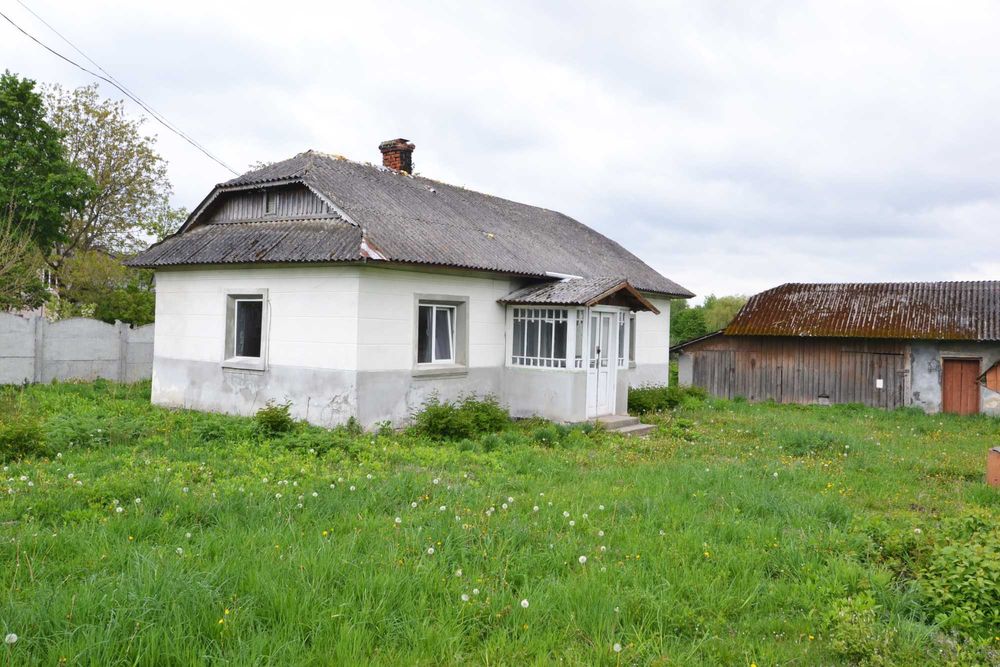 ТЕРМІНОВО продам будинок в селі Попелів (60)