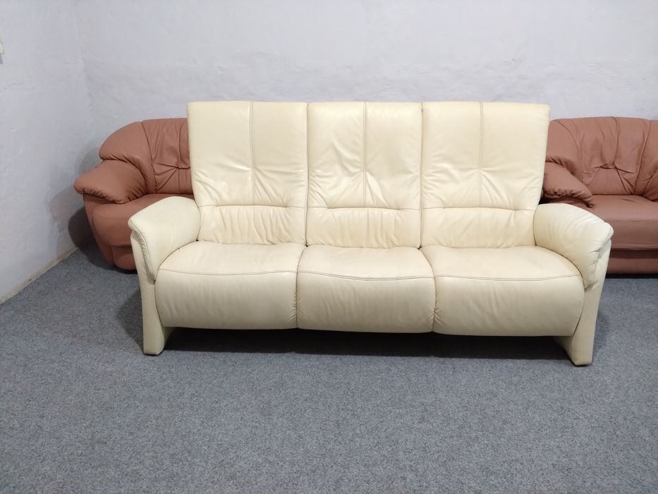 Кожаный мягкий диван реклайнер раскладной шкіряний розкладний меблі