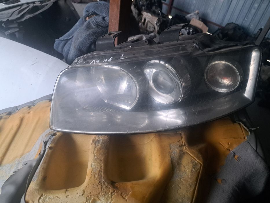 Фара Audi A4 B6 ліва 8e0941003aq xenon