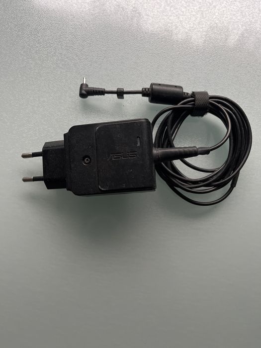 Нетбук Asus по запчастям оперативная память