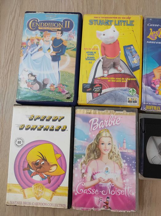 Cassetes de vídeo/filmes VHS infantis em Francês