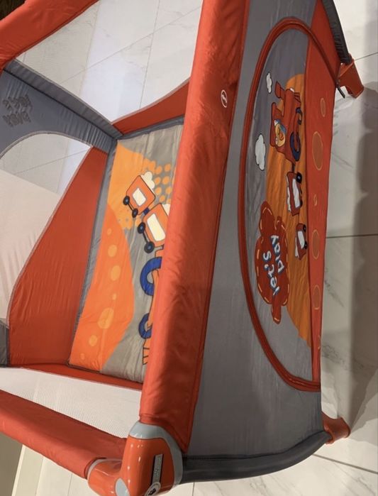 Дитячий великий манеж Baby Design Play з м'яким матрациком та чехлом.Італія новий стан